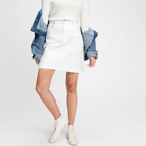 Old Navy White Frayed Jean Skirt